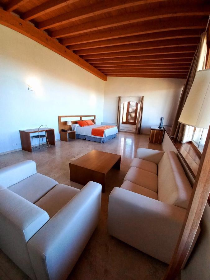 Hotel 4 Estrellas Conventual De Alcantara Dış mekan fotoğraf