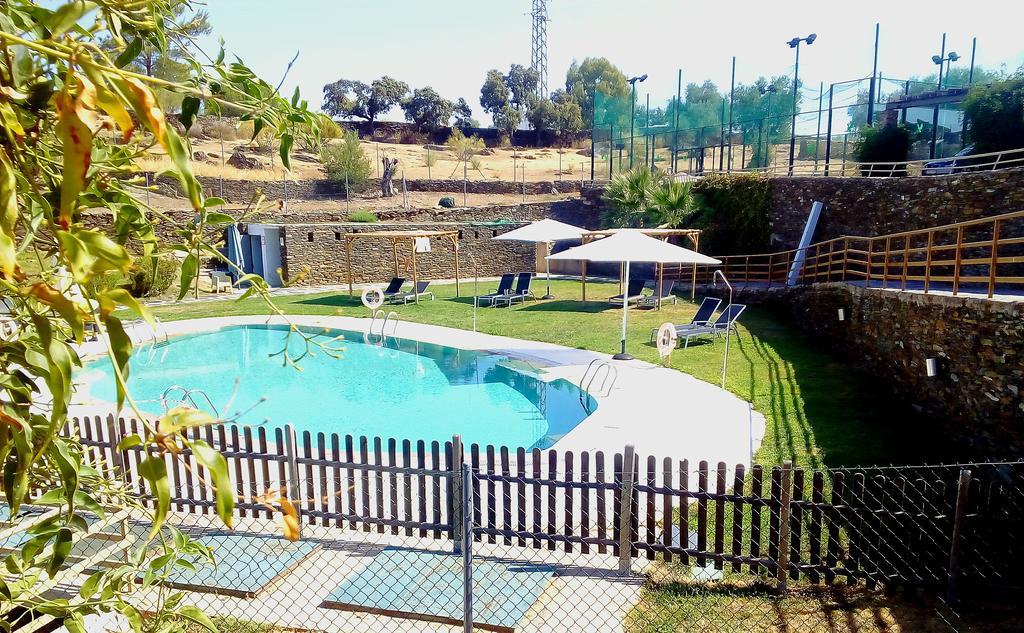 Hotel 4 Estrellas Conventual De Alcantara Dış mekan fotoğraf