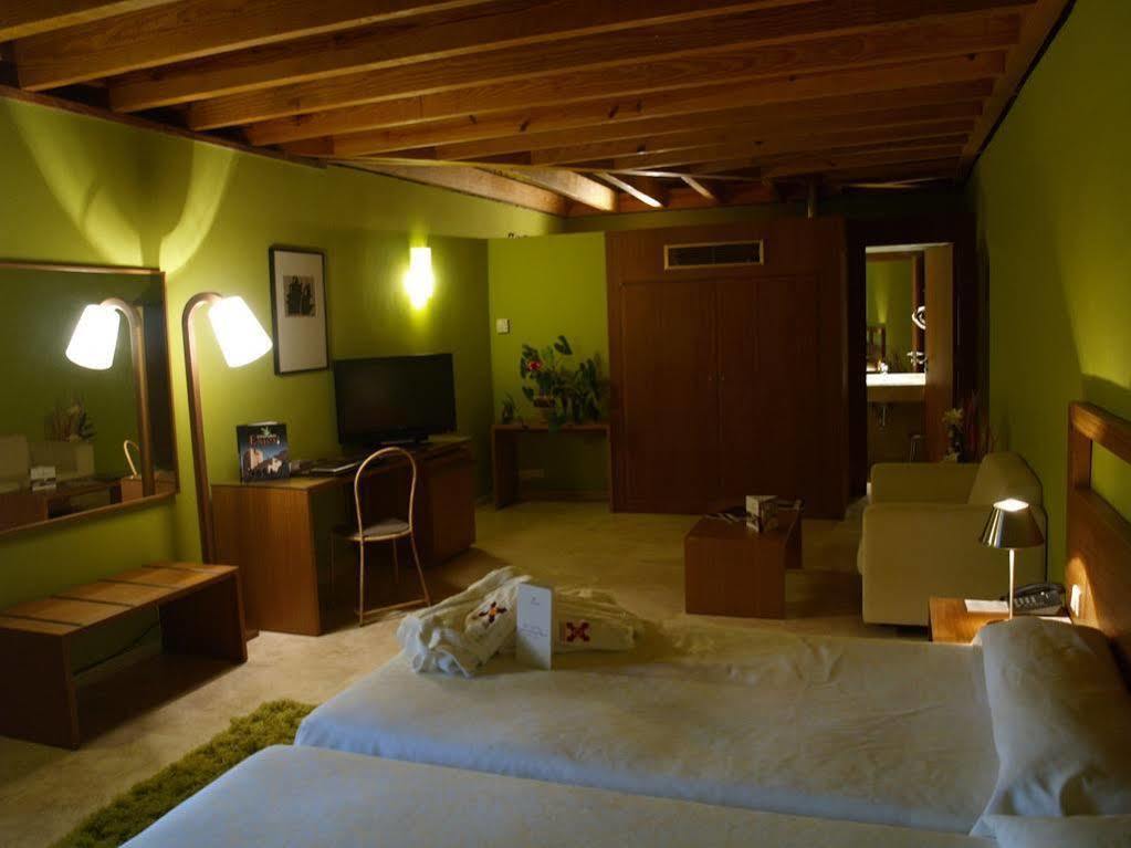 Hotel 4 Estrellas Conventual De Alcantara Dış mekan fotoğraf