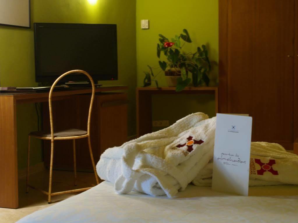 Hotel 4 Estrellas Conventual De Alcantara Dış mekan fotoğraf